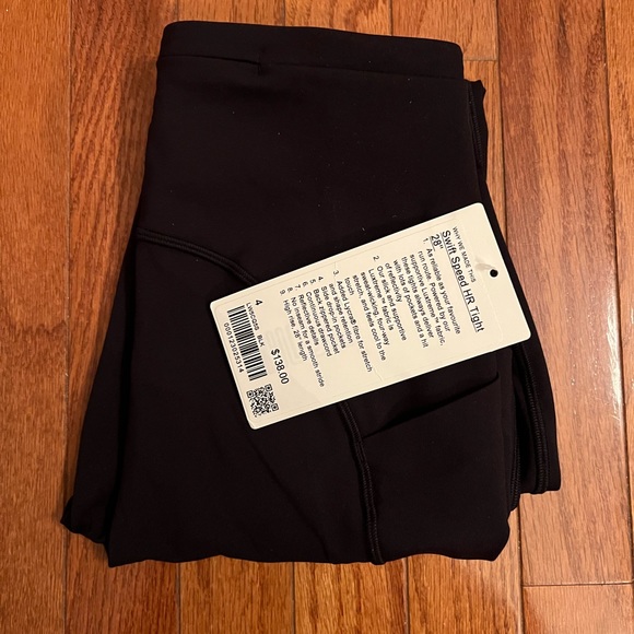 NWT Lululemon Swift speed Black leggings sz 4, 28” - Picture 2 of 7